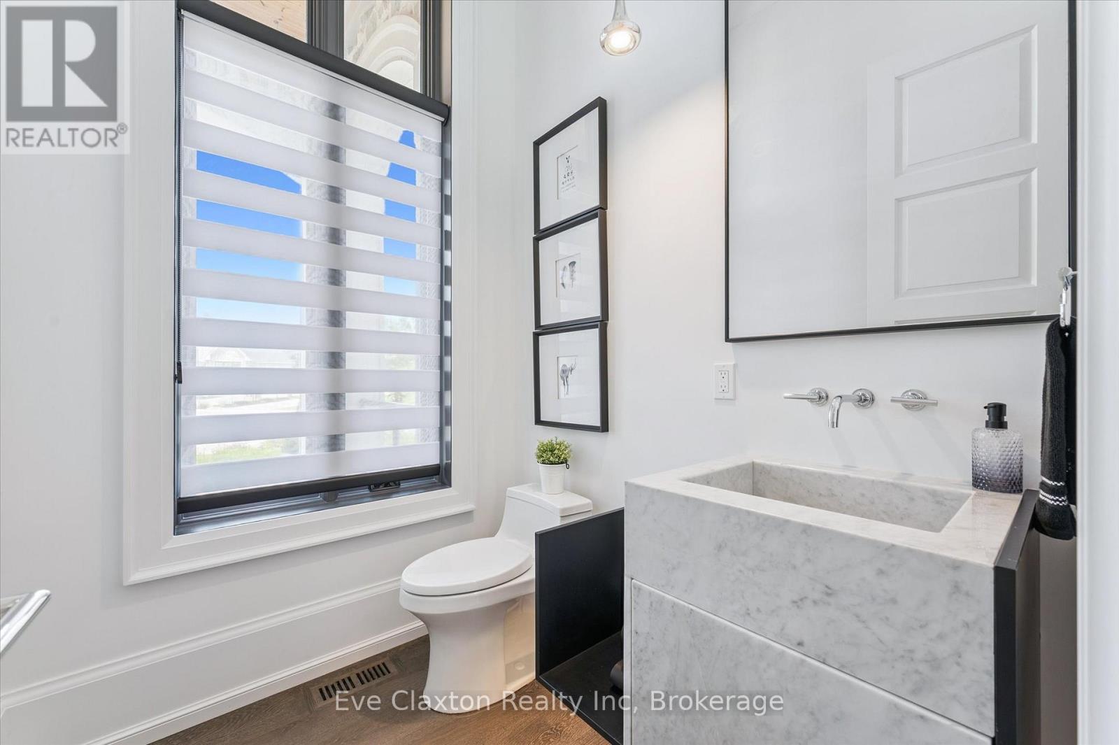 Photo 16 of 31 Reid Court, Puslinch ON