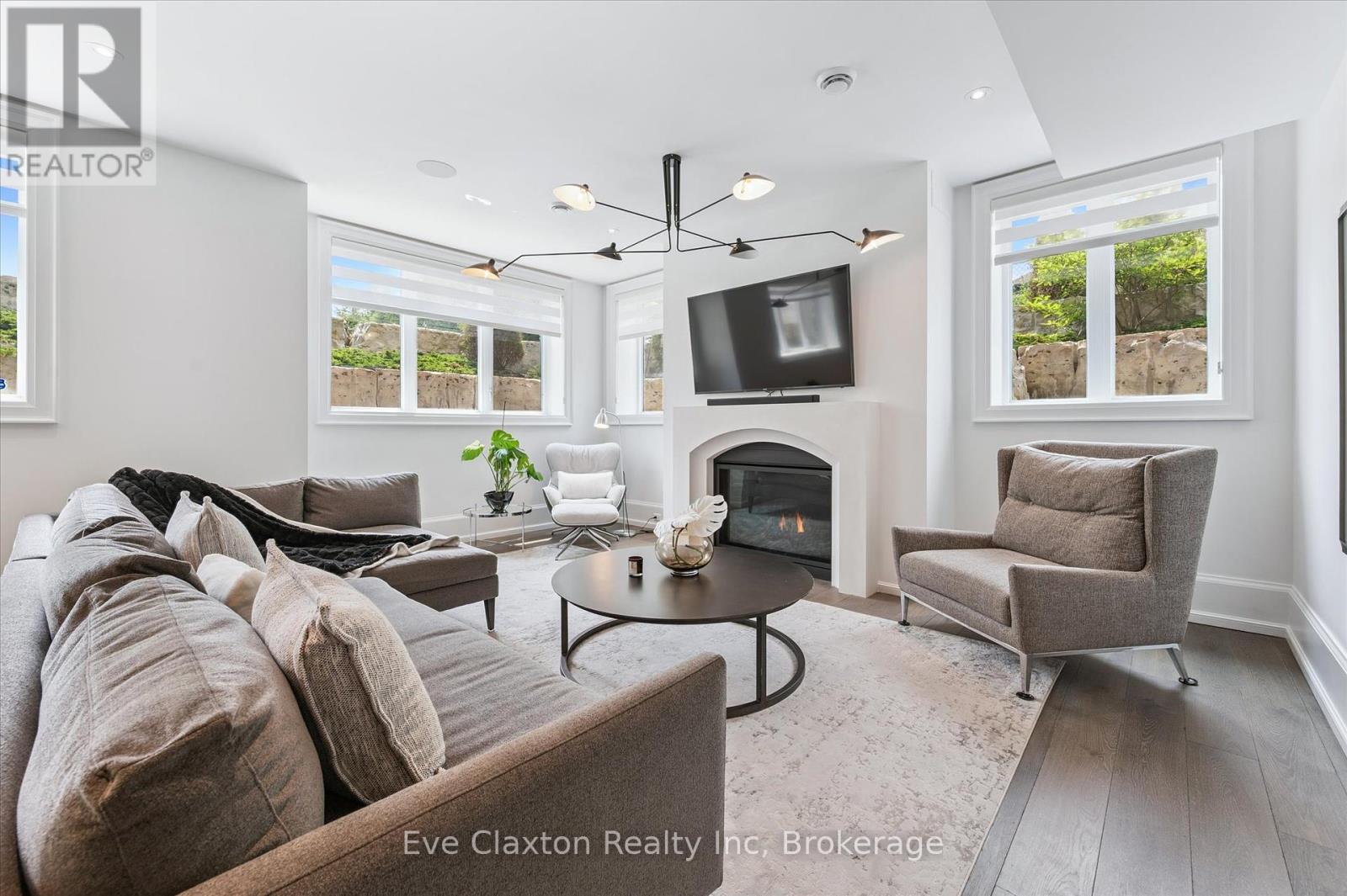 Photo 29 of 31 Reid Court, Puslinch ON