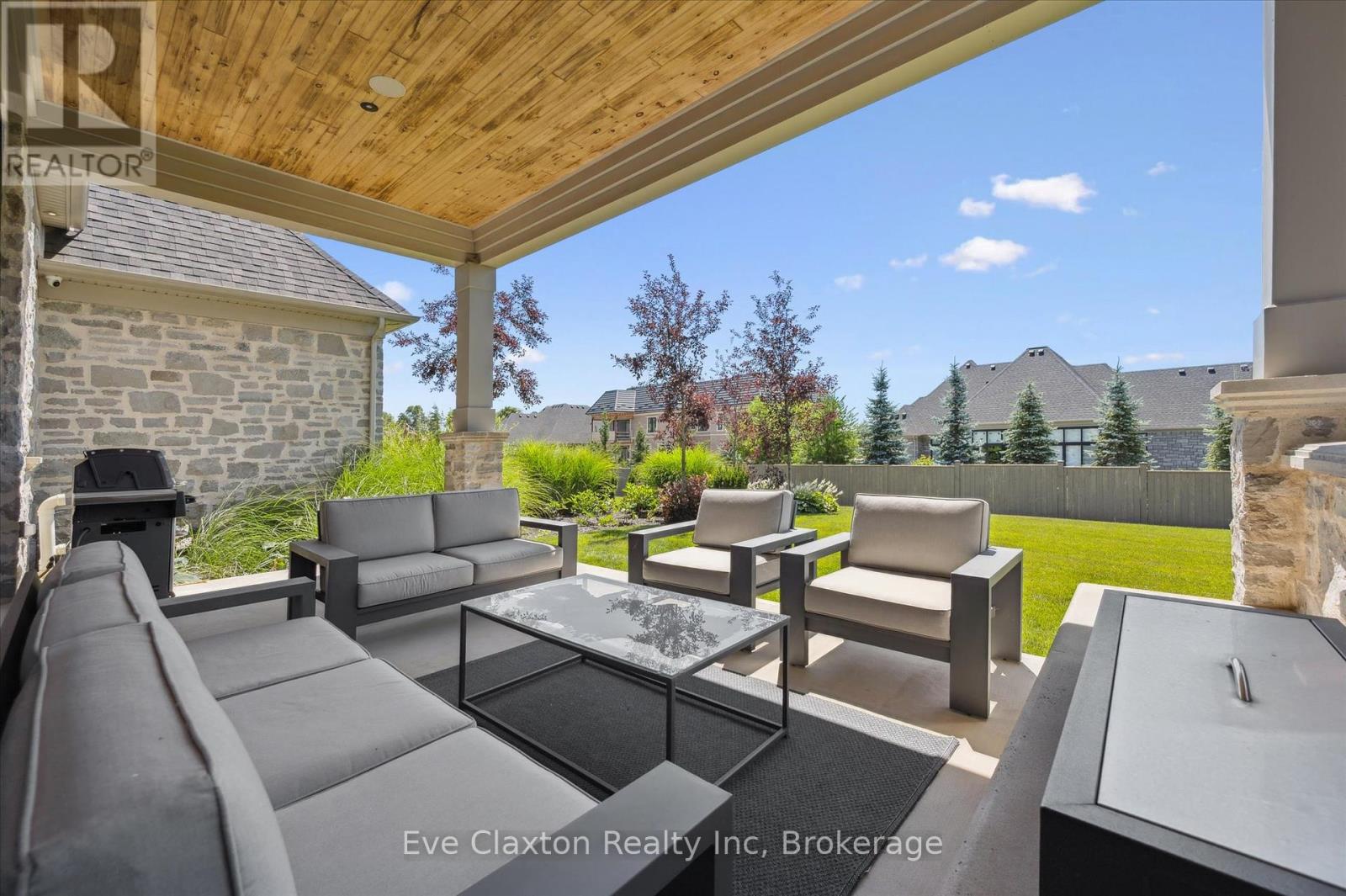 Photo 44 of 31 Reid Court, Puslinch ON