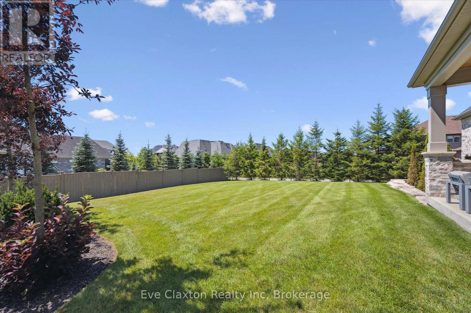 Photo 45 of 31 Reid Court, Puslinch ON