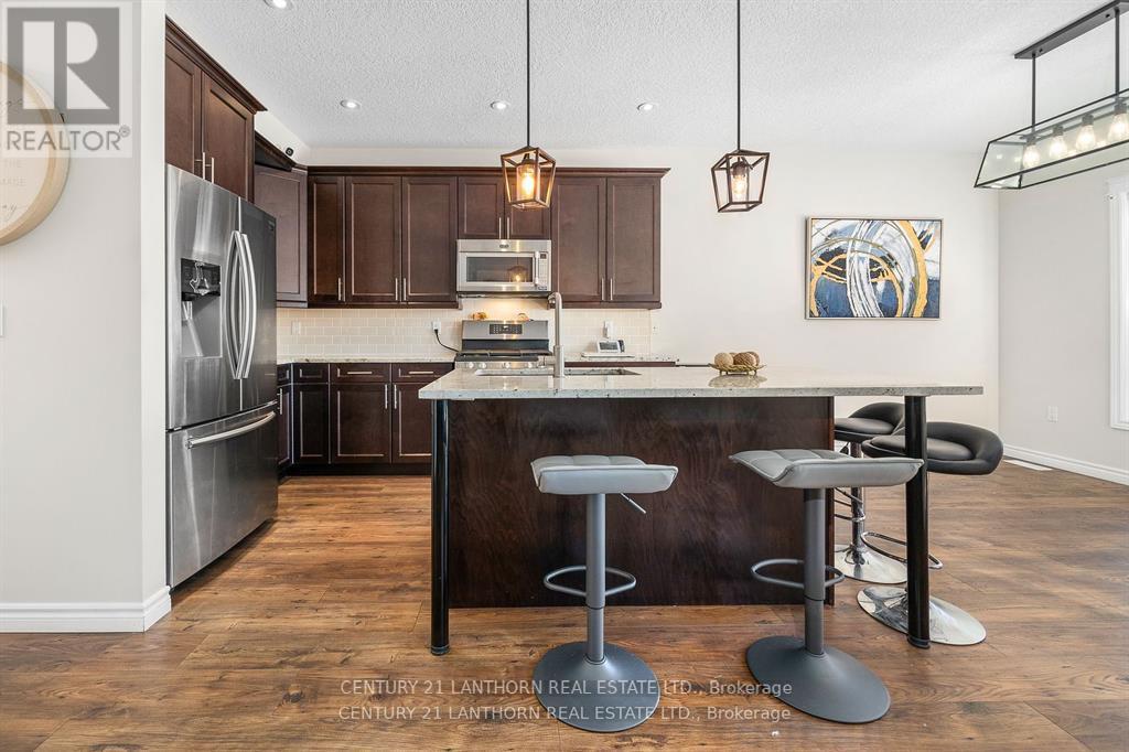 Photo 6 of 23 Glenwood Street, Quinte West ON