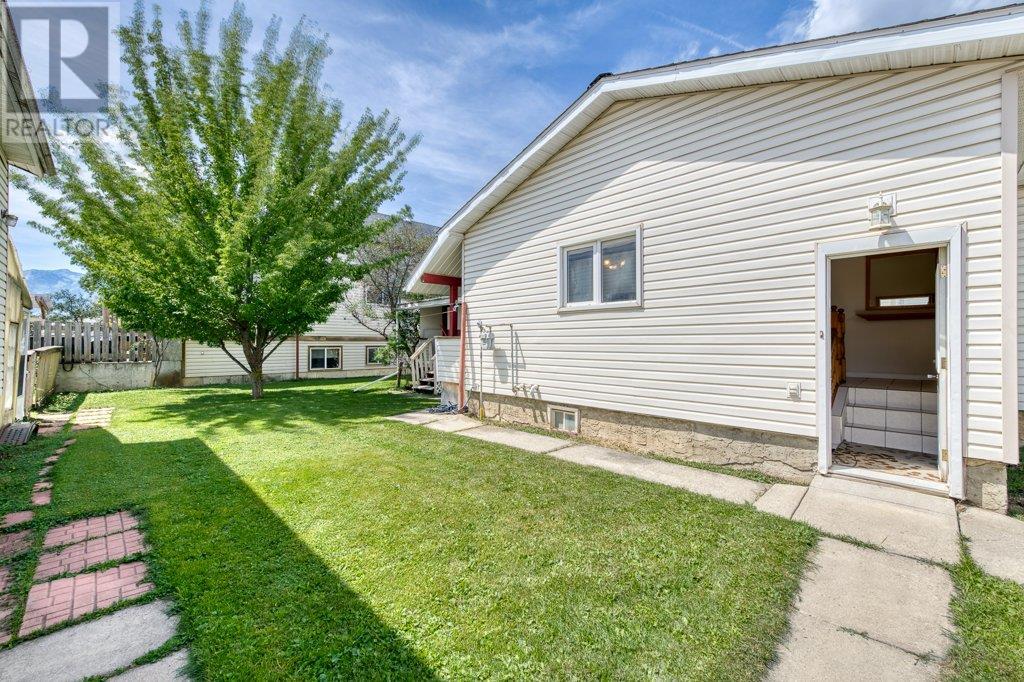 1292 2ND Avenue, Fernie