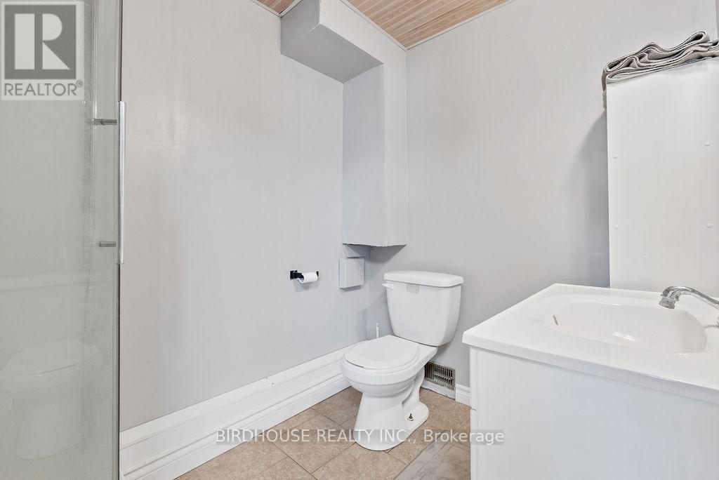 Photo 16 of 222 Corbett Drive, Kawartha Lakes ON