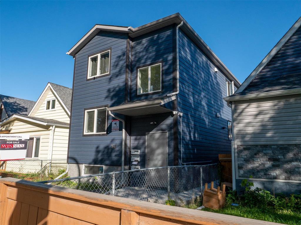 Photo 1 of 541 Agnes Street, Winnipeg MB