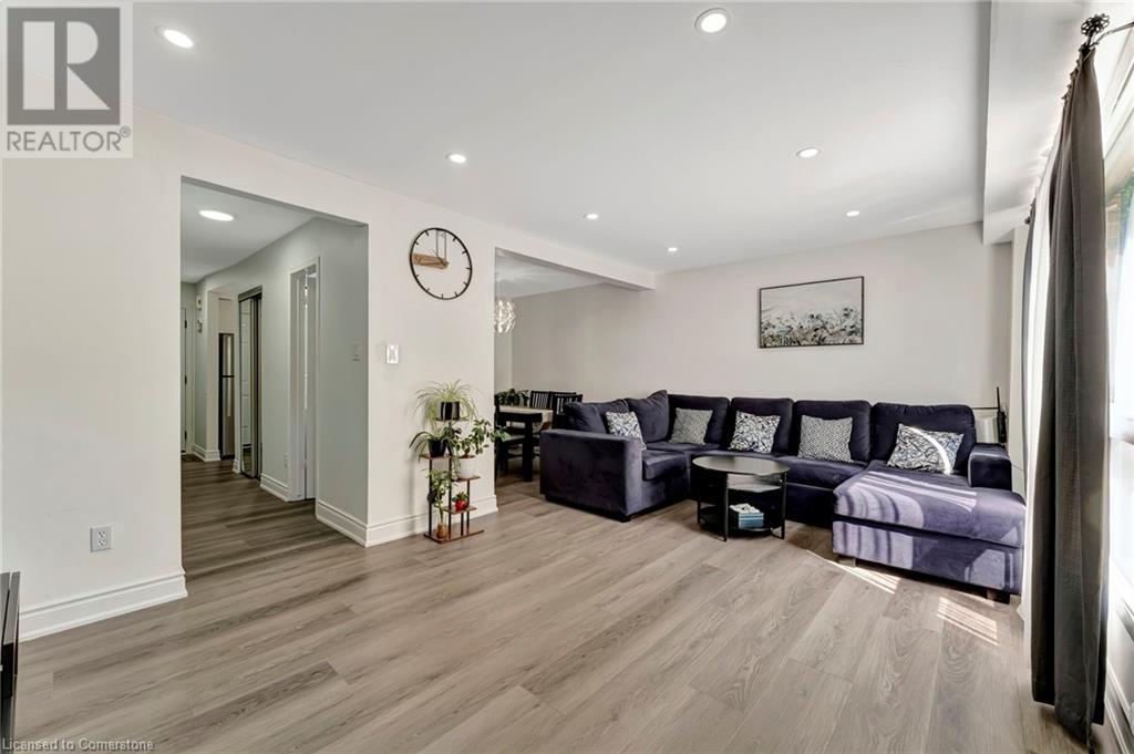 Photo 33 of 175 Cedar Street Unit 37, Cambridge ON