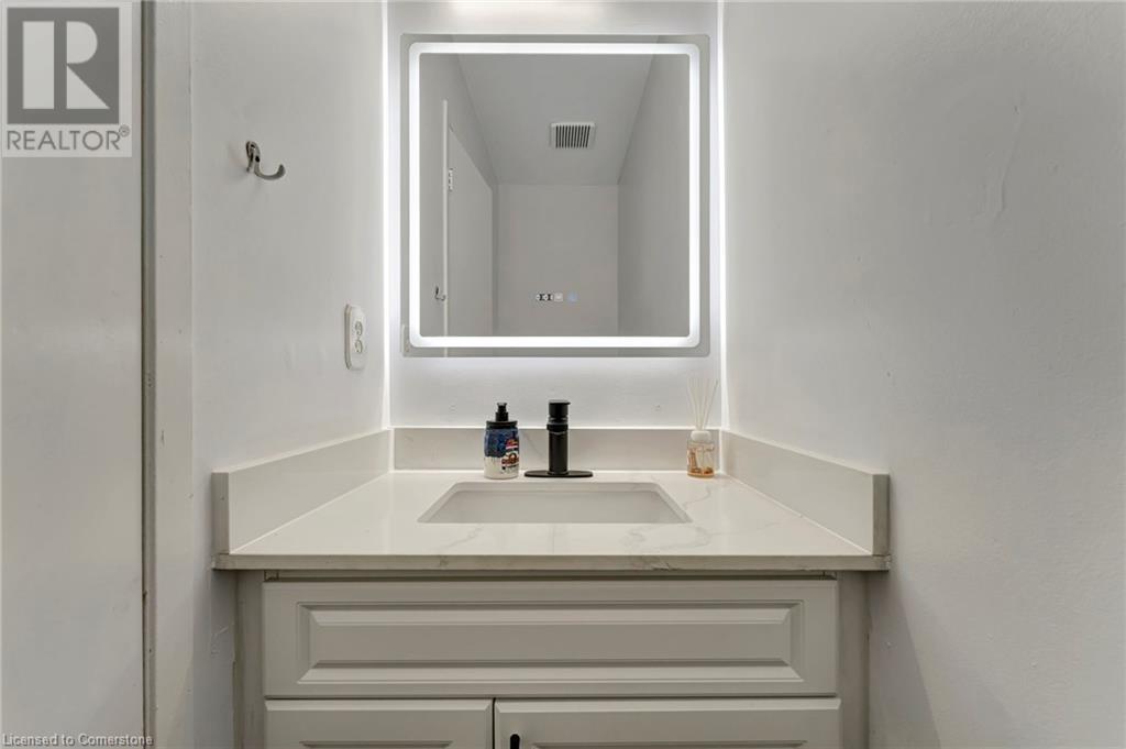 Photo 4 of 175 Cedar Street Unit 37, Cambridge ON