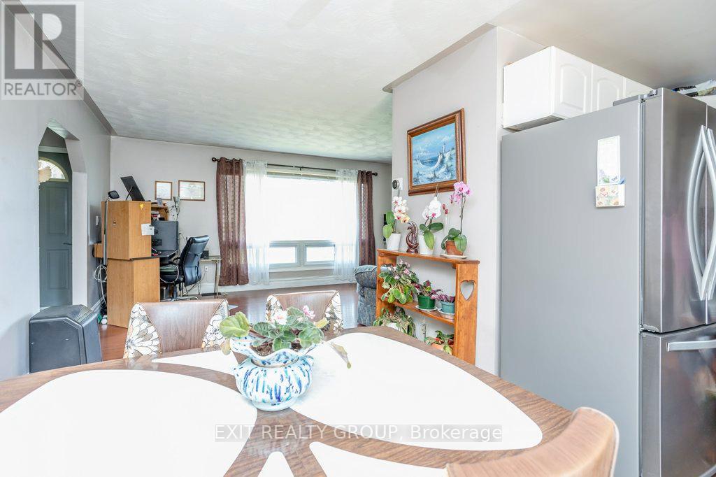 Photo 11 of 12 Nelson Street, Quinte West ON