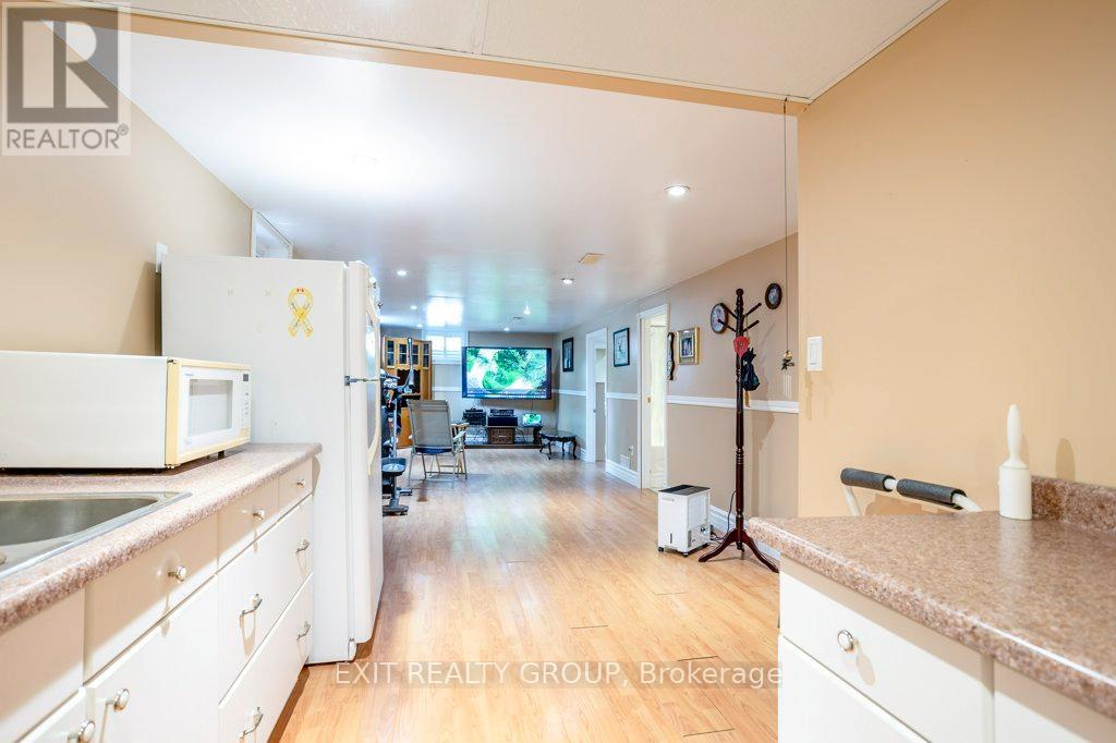 Photo 37 of 12 Nelson Street, Quinte West ON