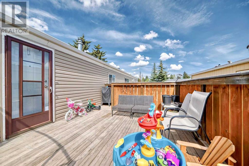 Single Family House Mobile Home for Sale in    Street NW Greenwood/Greenbriar Calgary 
