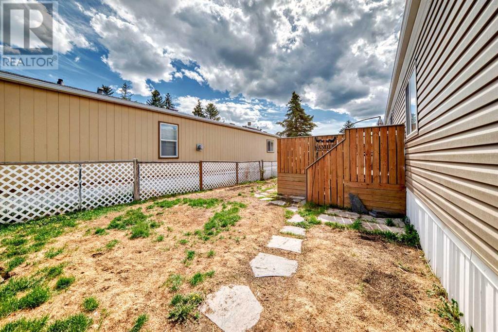 Single Family House Mobile Home for Sale in    Street NW Greenwood/Greenbriar Calgary 