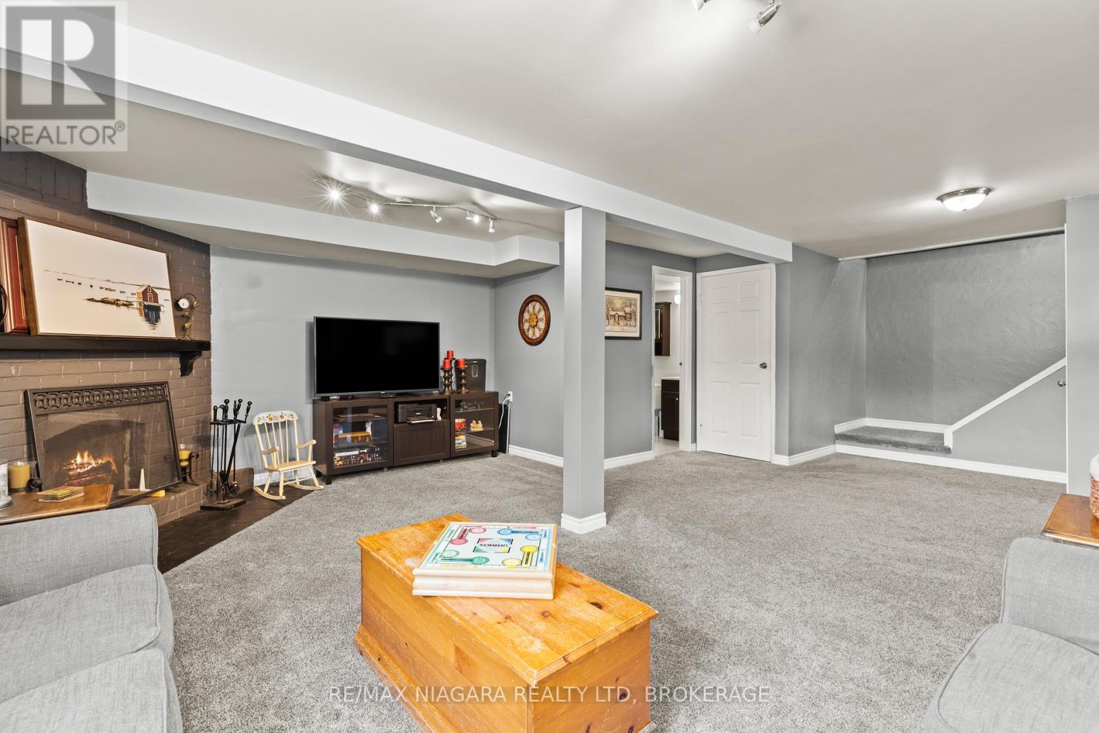 Photo 21 of 8 Dodds Court, Fort Erie ON