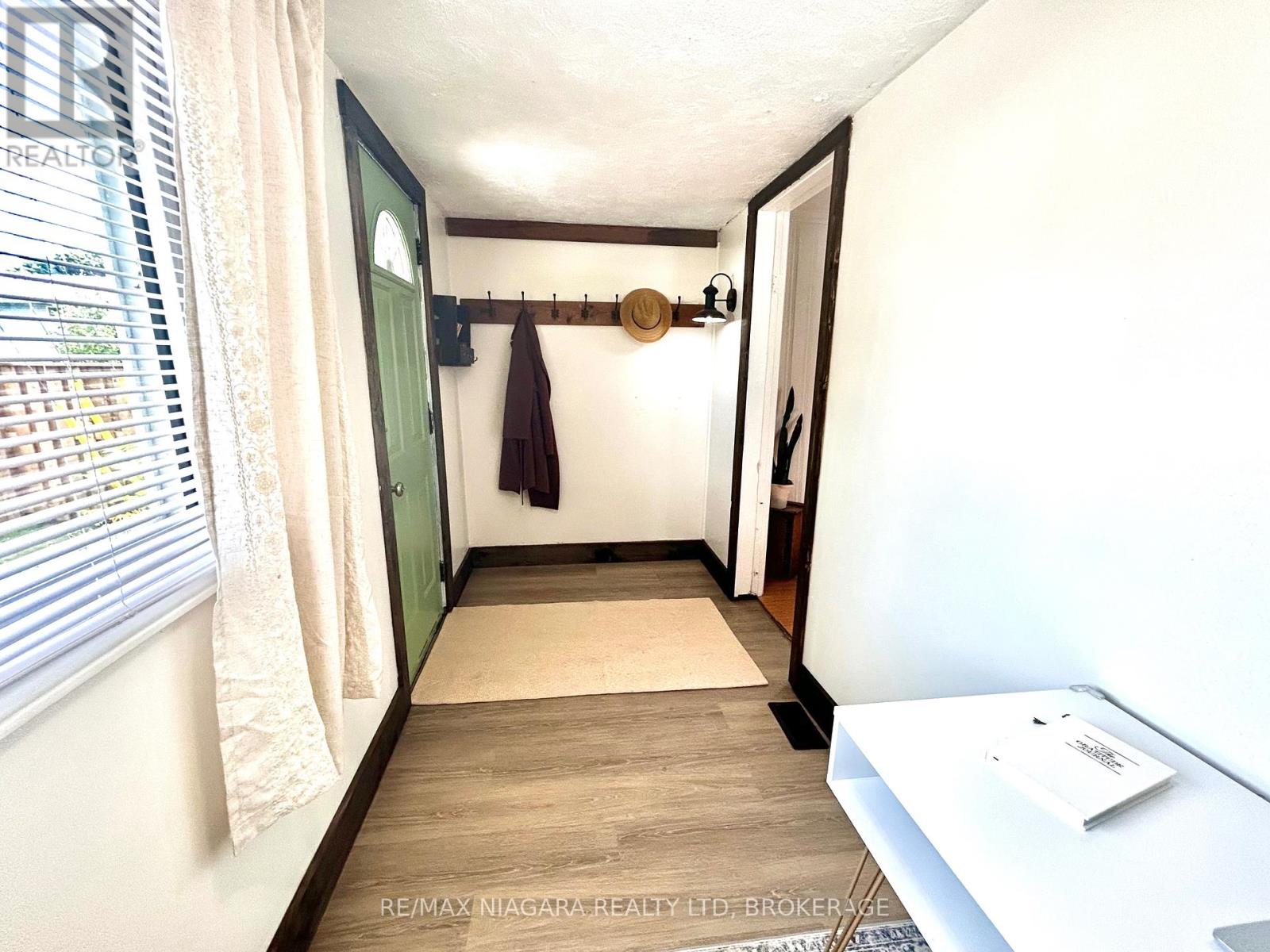 Photo 35 of 39 Longtent Avenue, Fort Erie ON