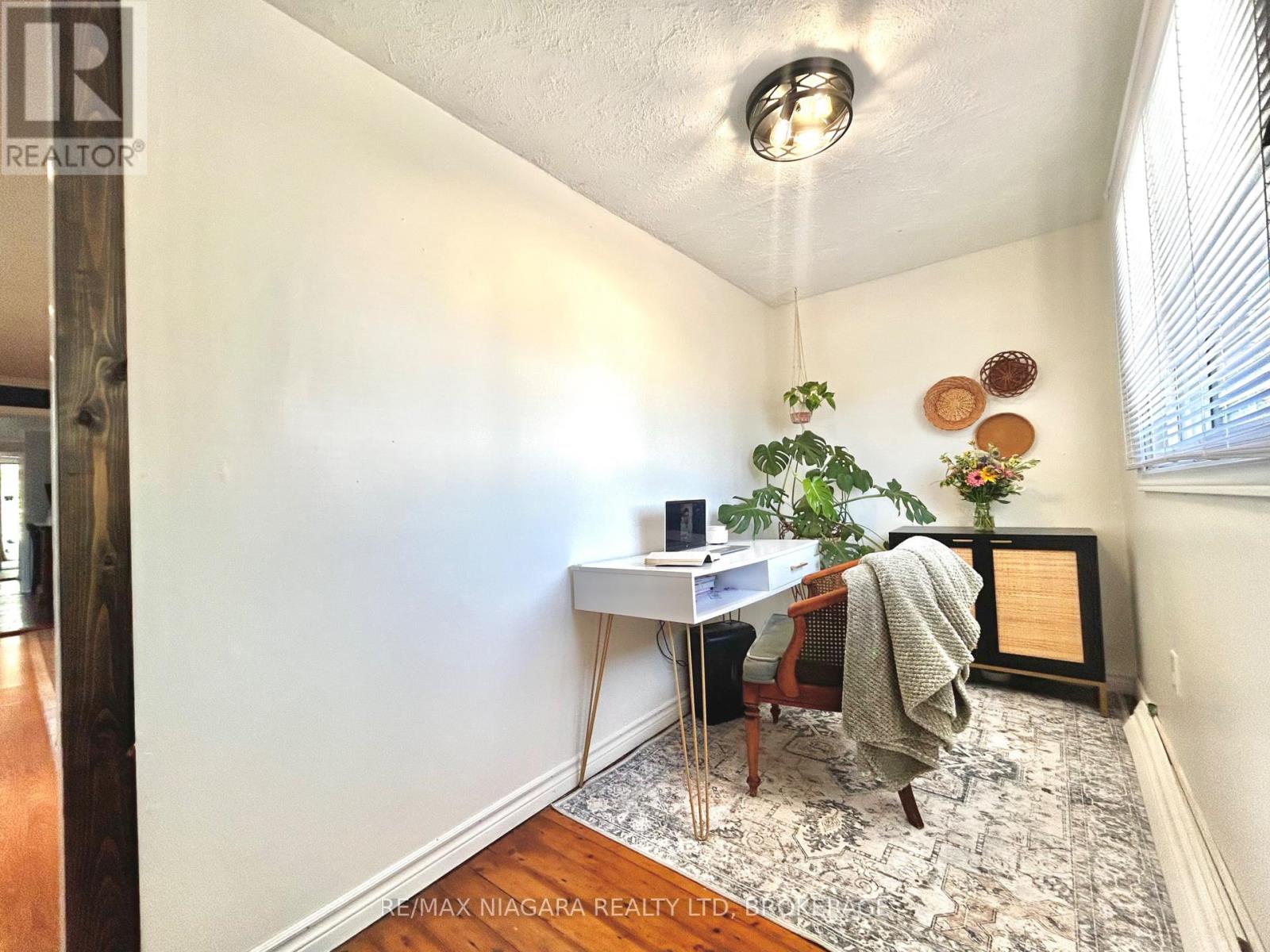 Photo 20 of 39 Longtent Avenue, Fort Erie ON