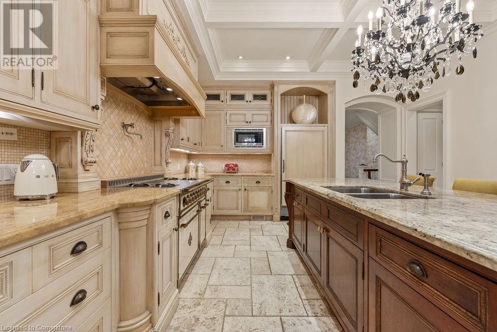 Photo 17 of 1081 Argyle Drive, Oakville ON