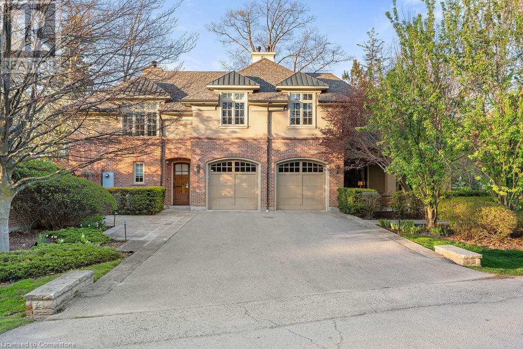 Photo 15 of 1081 Argyle Drive, Oakville ON