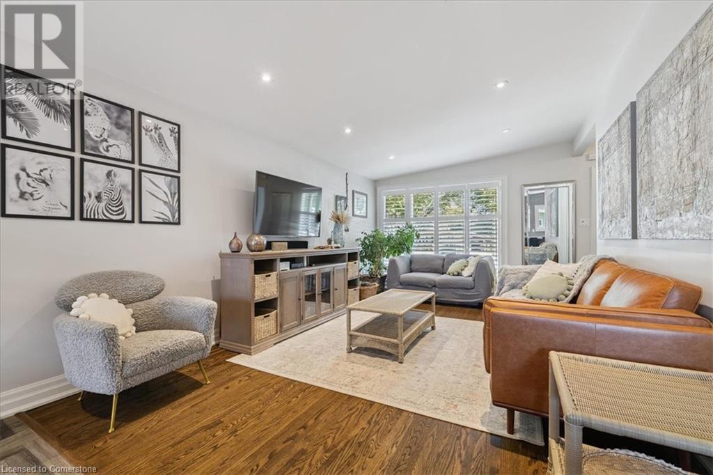 Photo 10 of 73 Sanatorium Road, Hamilton ON