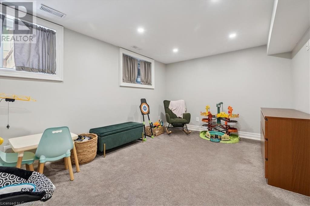 Photo 30 of 73 Sanatorium Road, Hamilton ON