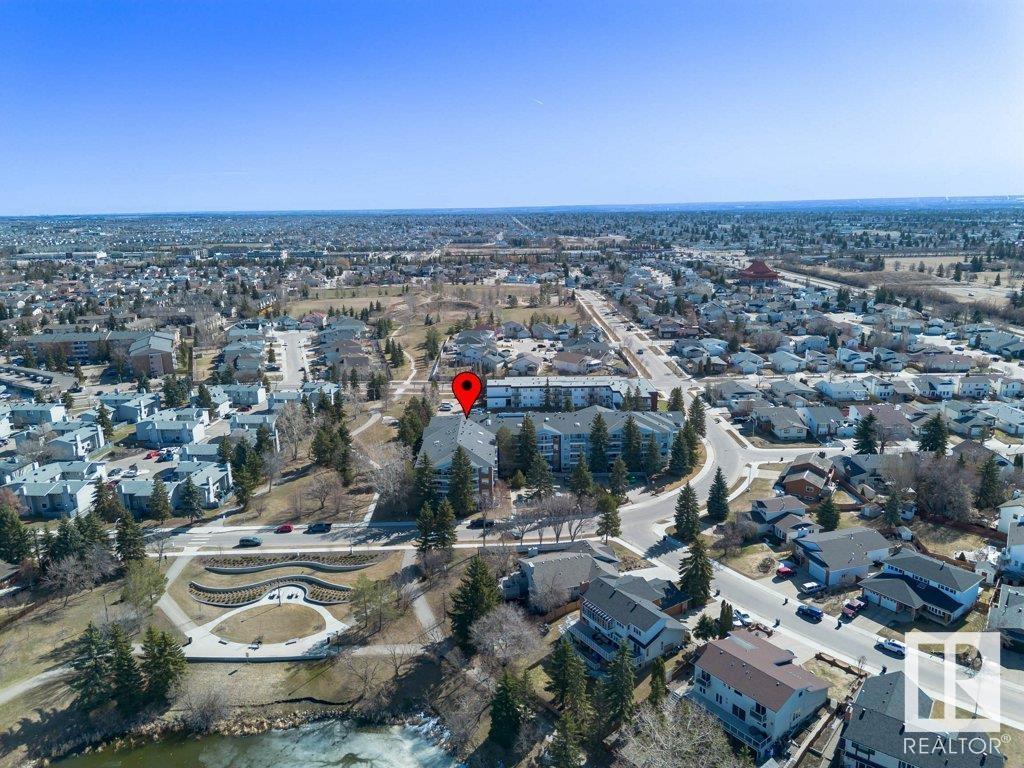 Photo 23 of 110 15503 106 St Nw, Edmonton AB