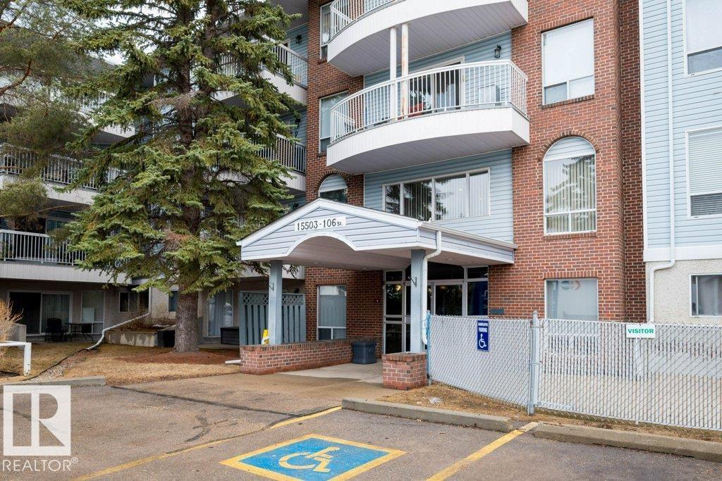 Photo 27 of 110 15503 106 St Nw, Edmonton AB