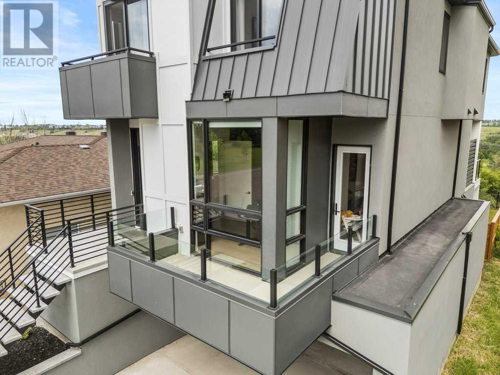 Single Family House for Sale in   Street NE Winston Heights/Mountview Calgary 