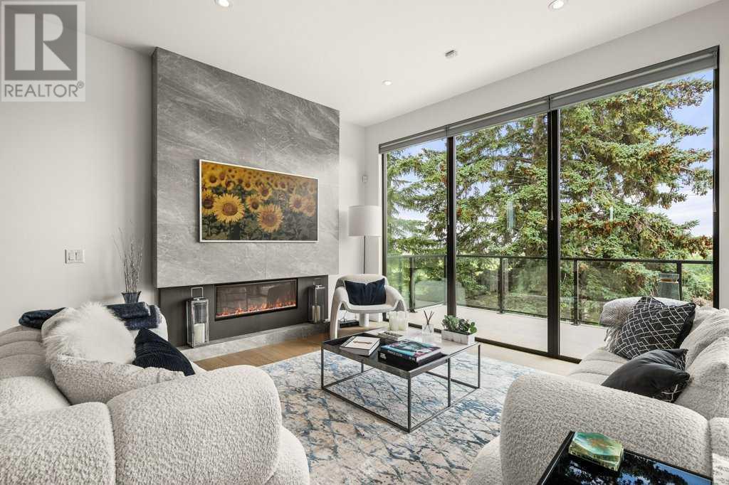 Single Family House for Sale in   Street NE Winston Heights/Mountview Calgary 