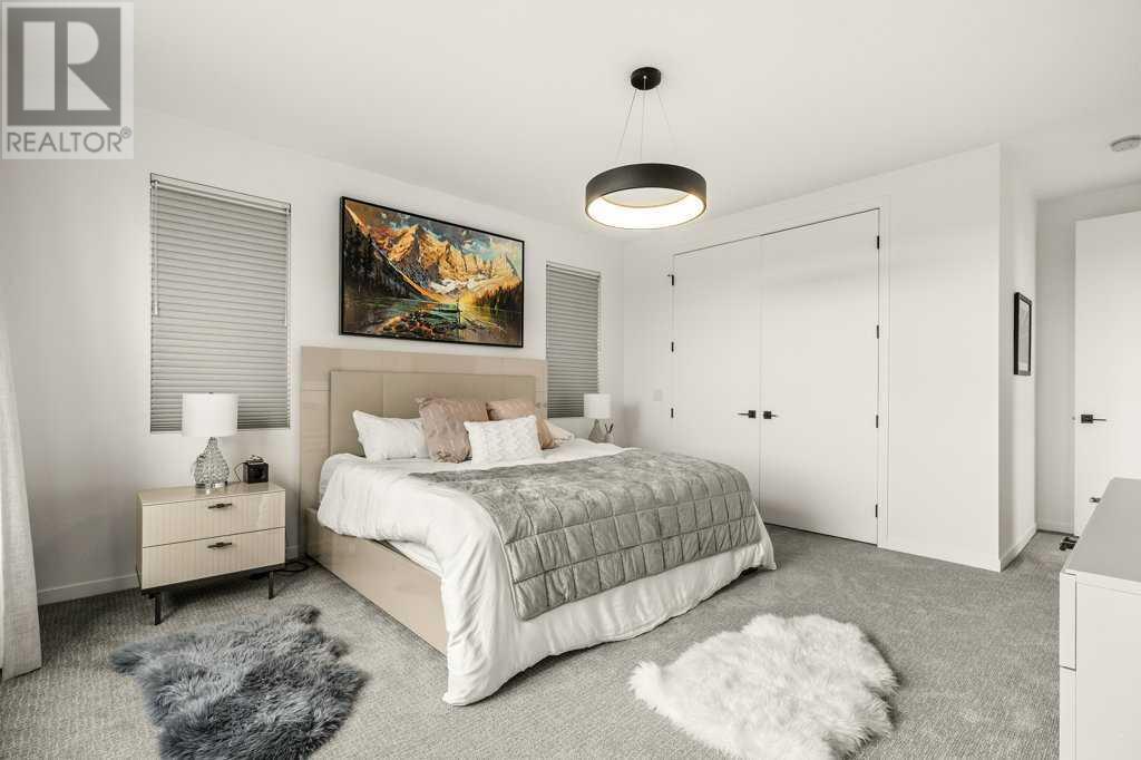 Single Family House for Sale in   Street NE Winston Heights/Mountview Calgary 