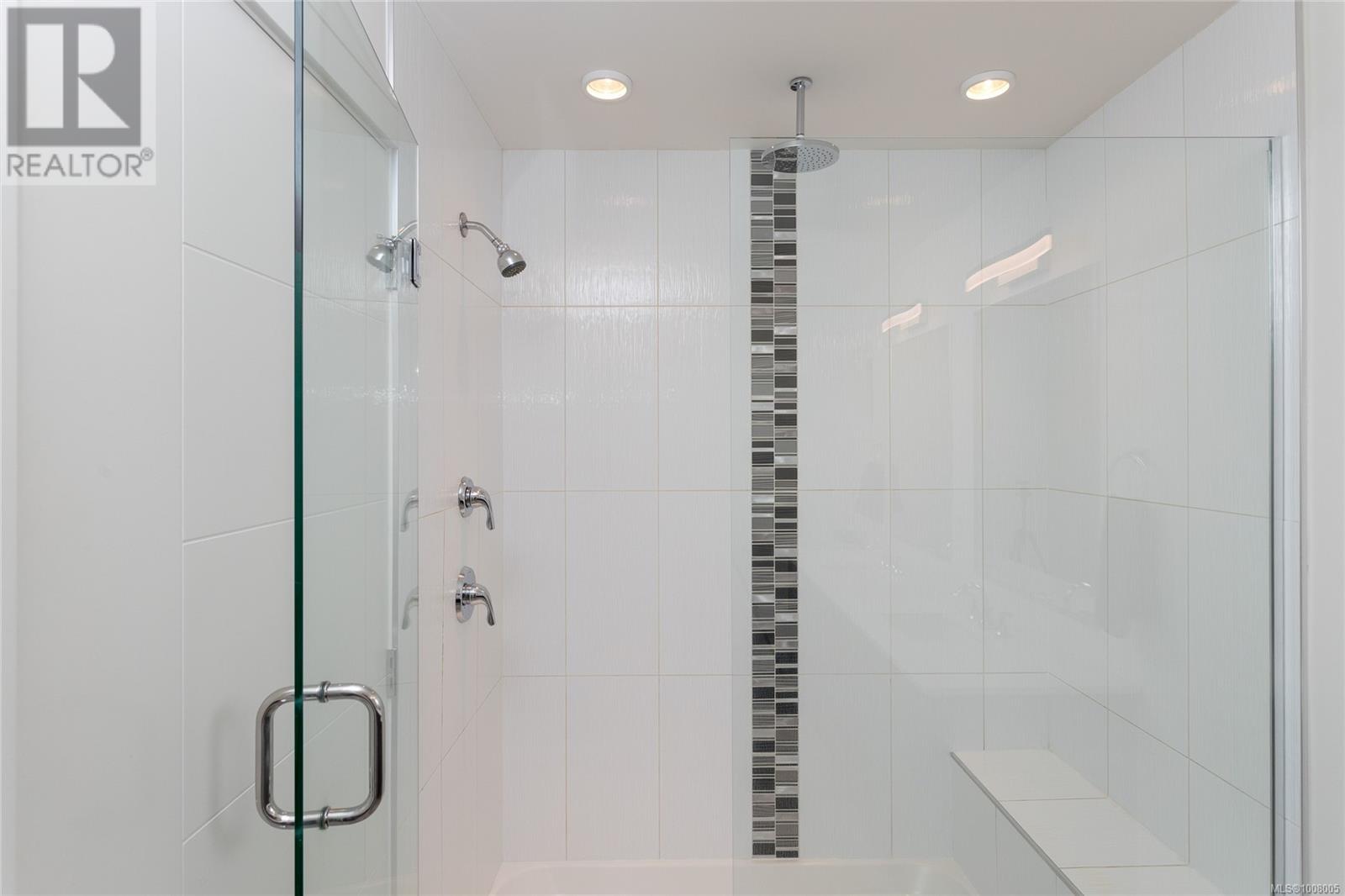 Photo 15 of 127 300 Phelps Ave, Langford BC