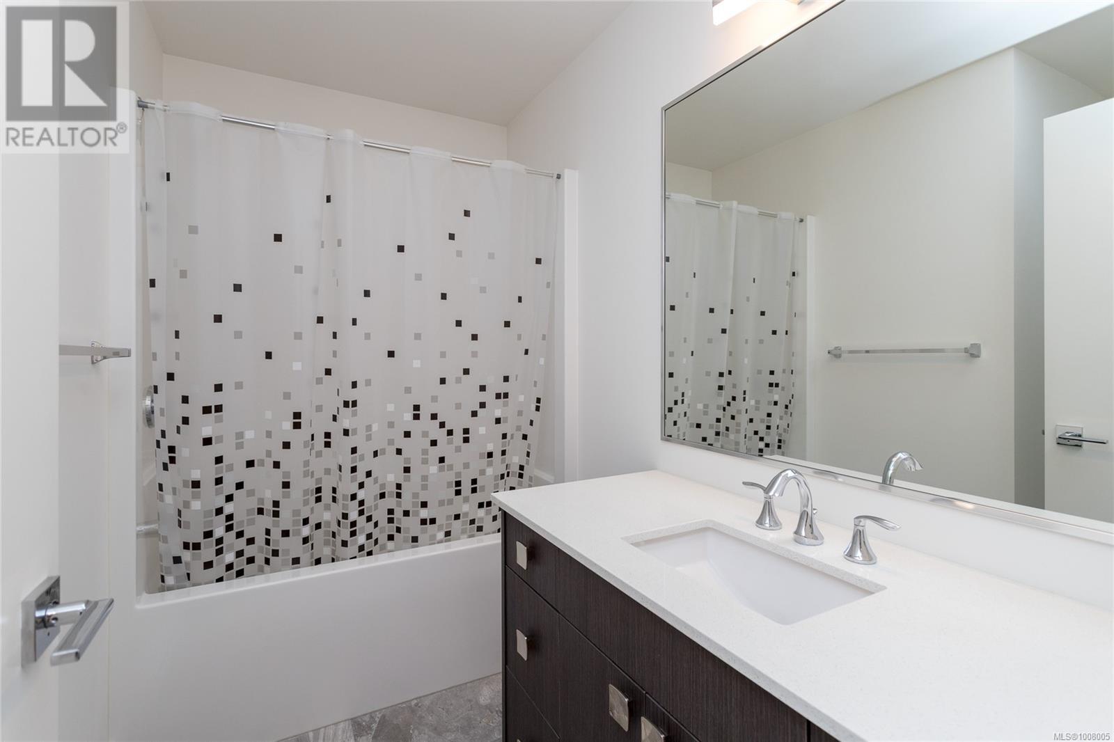 Photo 20 of 127 300 Phelps Ave, Langford BC