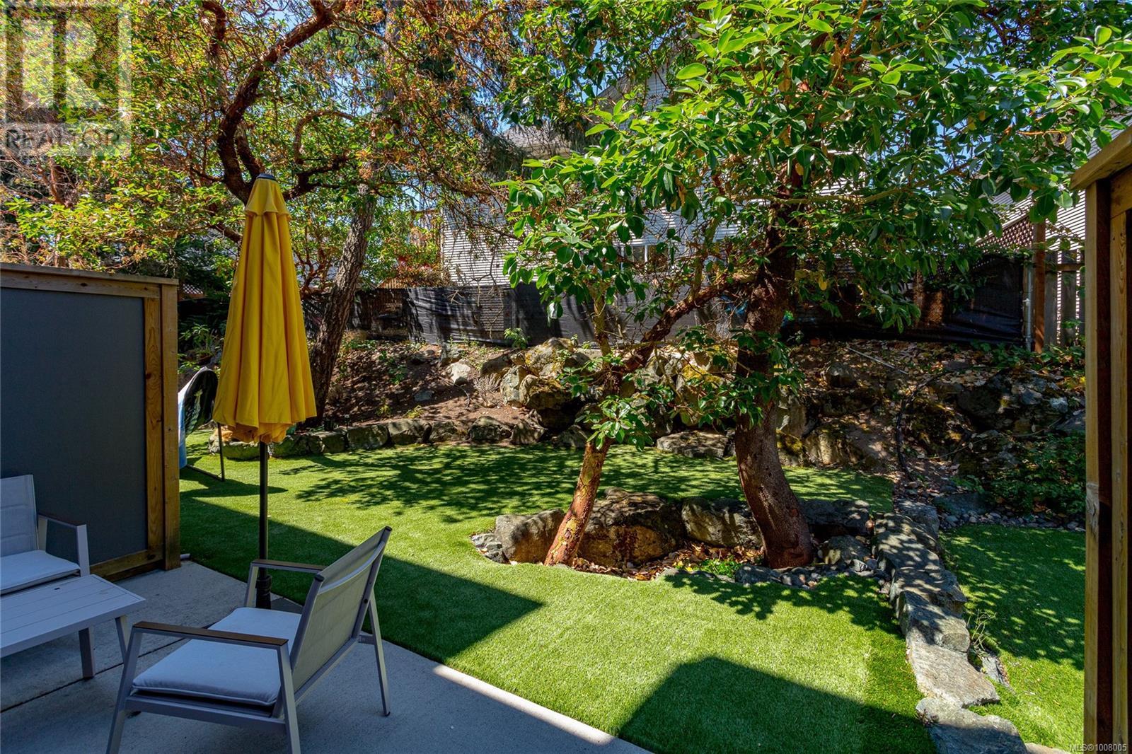 Photo 29 of 127 300 Phelps Ave, Langford BC