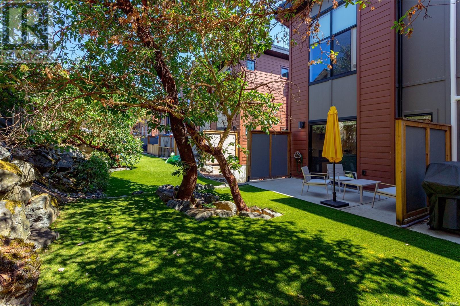 Photo 30 of 127 300 Phelps Ave, Langford BC