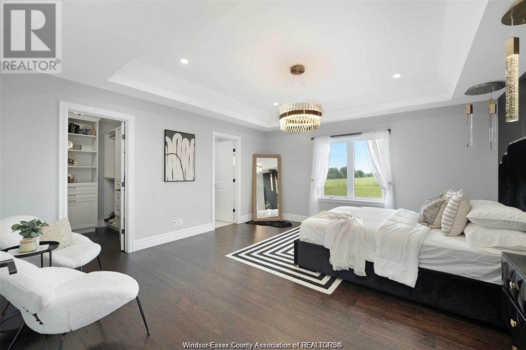 Photo 14 of 1271 Campana Crescent, Lakeshore ON