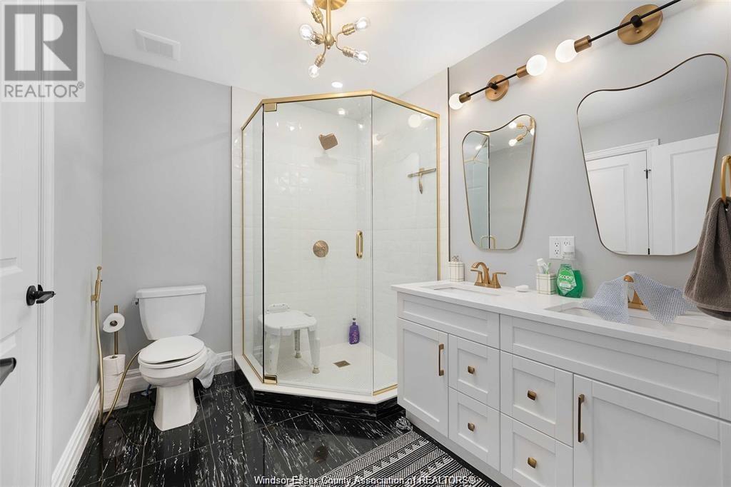Photo 21 of 1271 Campana Crescent, Lakeshore ON