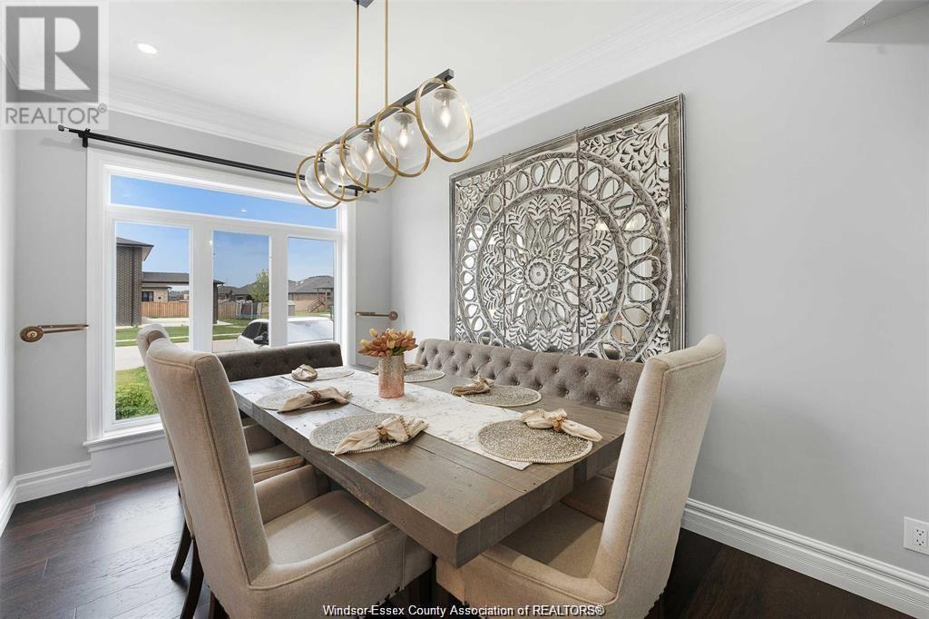 Photo 7 of 1271 Campana Crescent, Lakeshore ON
