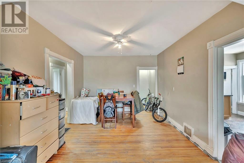 Photo 7 of 157 159 Market Street, Brantford ON