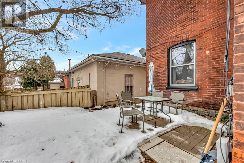 Photo 24 of 157 159 Market Street, Brantford ON