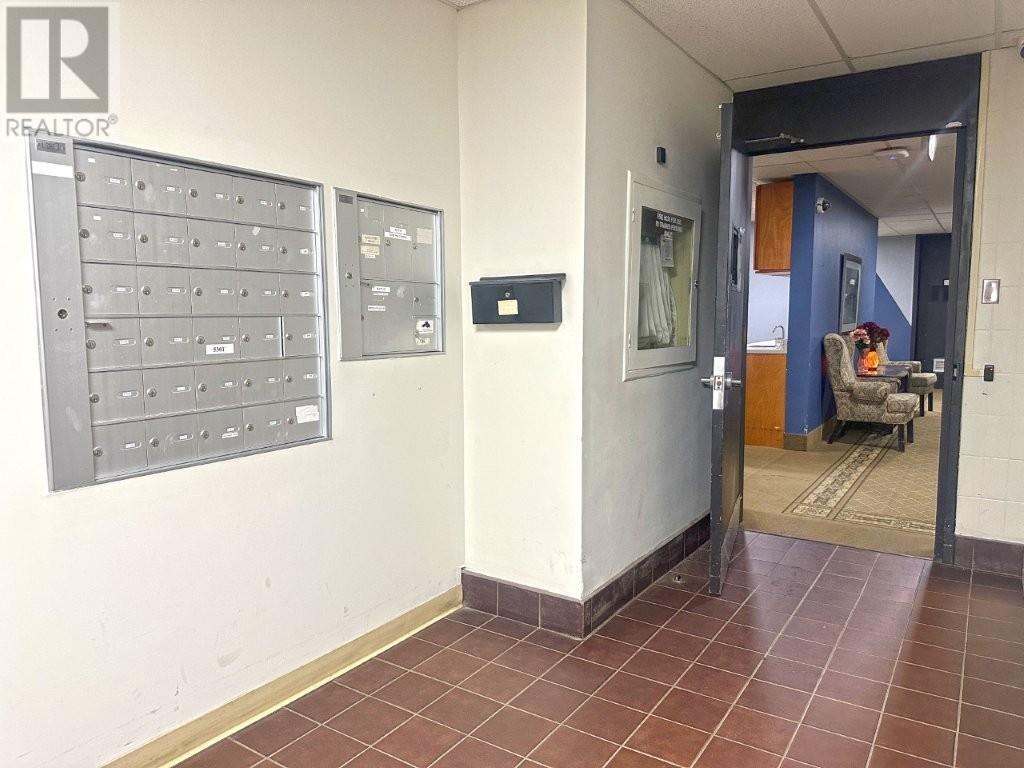 Photo 20 of 101 325 Archibald Street S, Thunder Bay ON