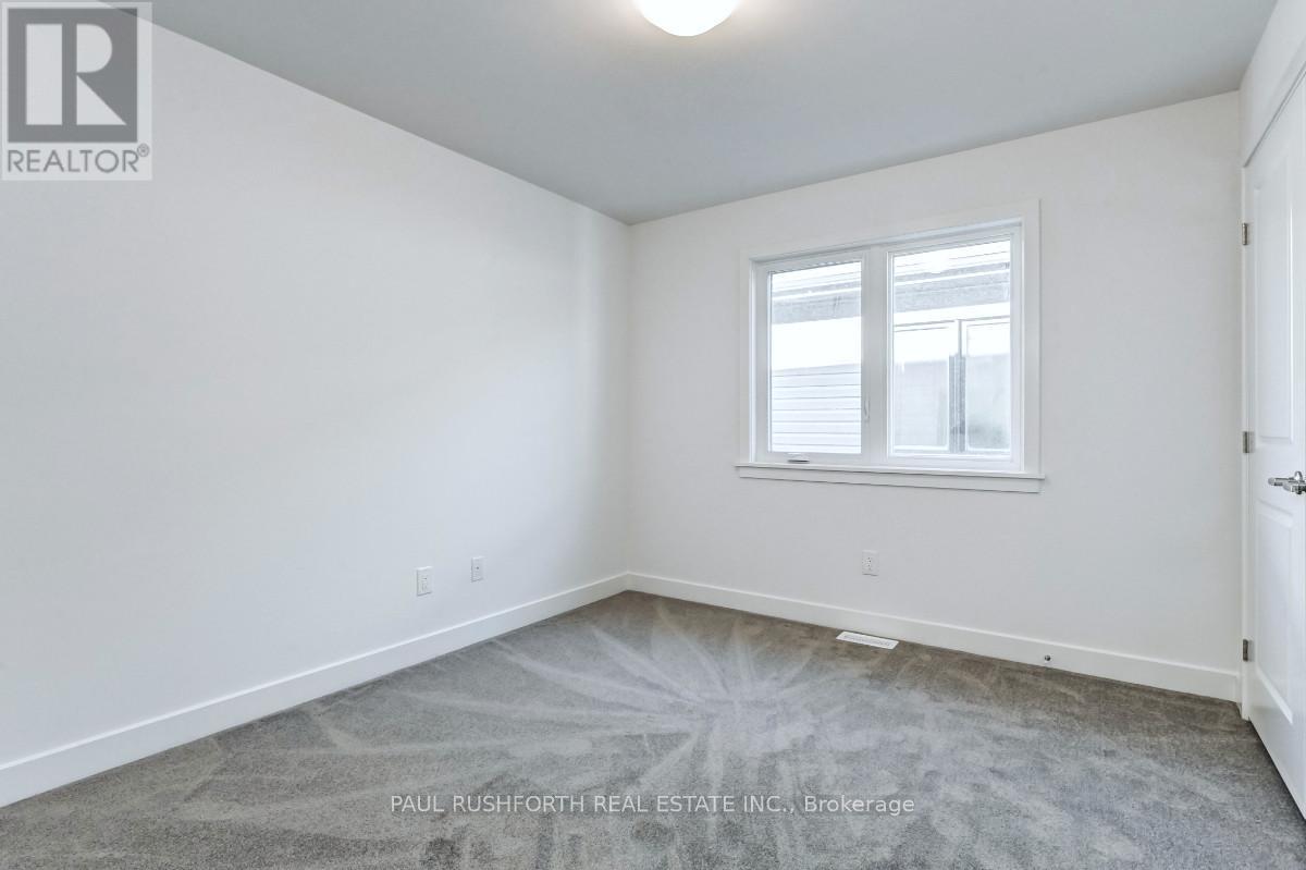 Photo 15 of 76 Big Dipper Street, Ottawa ON