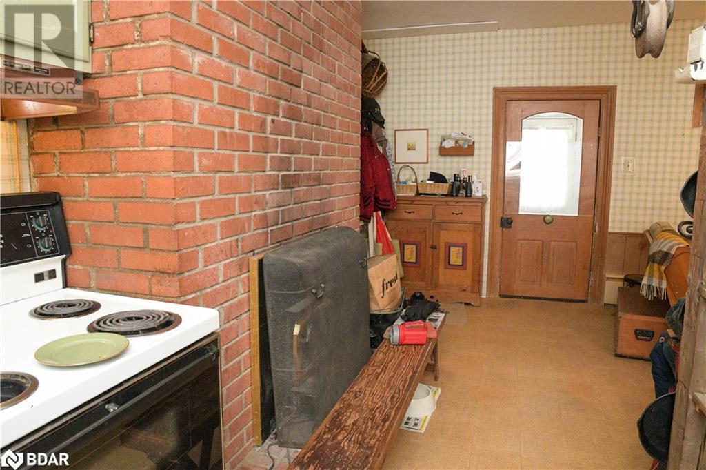 Photo 18 of 6115 Eighth Line, Milton ON