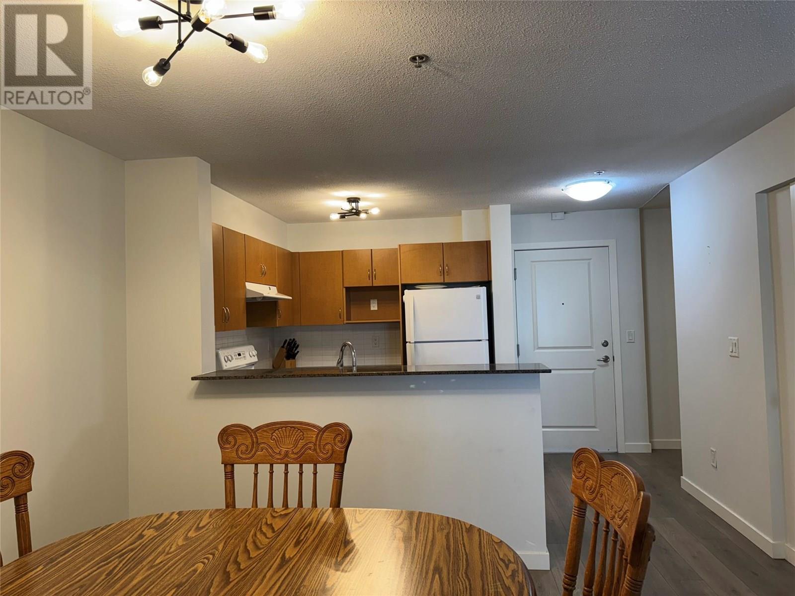 #102 551 YATES ROAD - Image 18