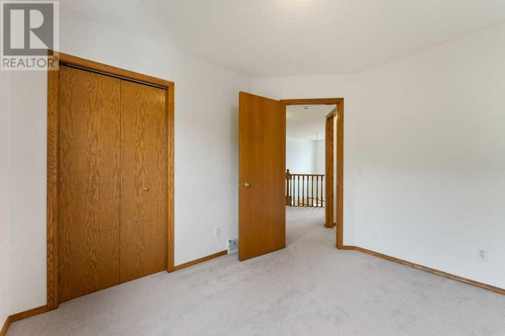Photo 31 of 62 Edgebrook Heights Nw, Calgary AB