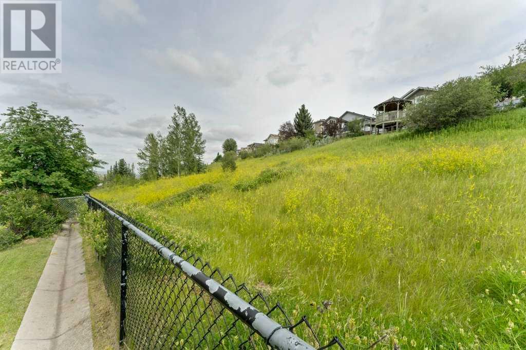 Photo 41 of 62 Edgebrook Heights Nw, Calgary AB