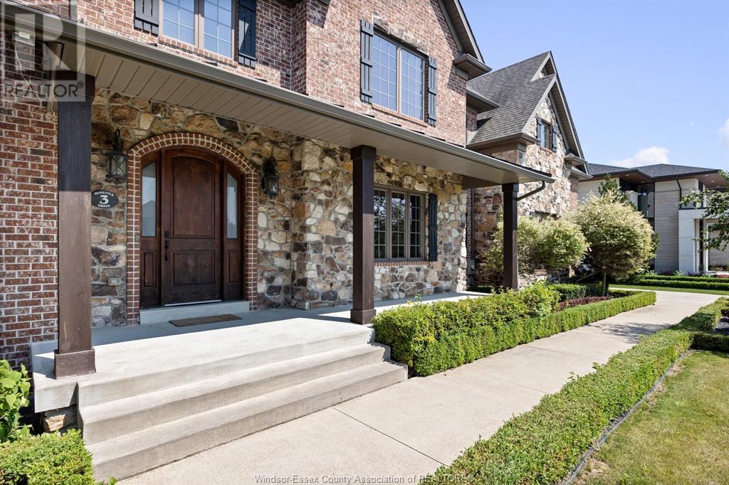 Photo 11 of 3 Dimenna Drive, Kingsville ON