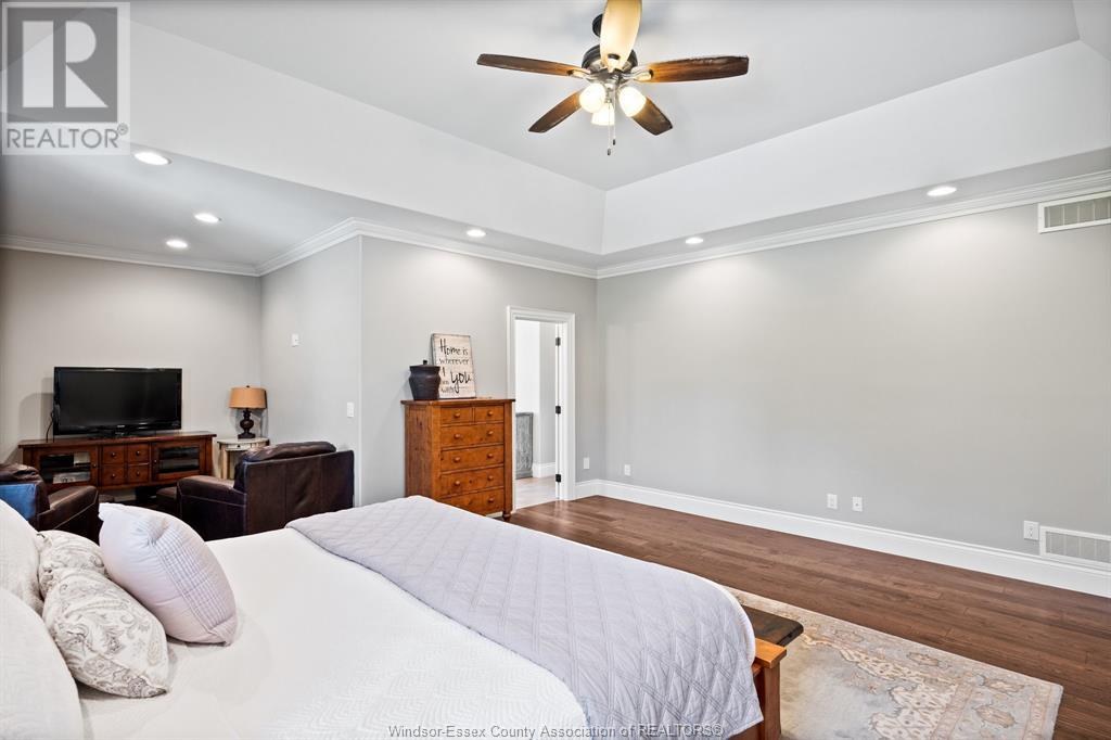 Photo 23 of 3 Dimenna Drive, Kingsville ON