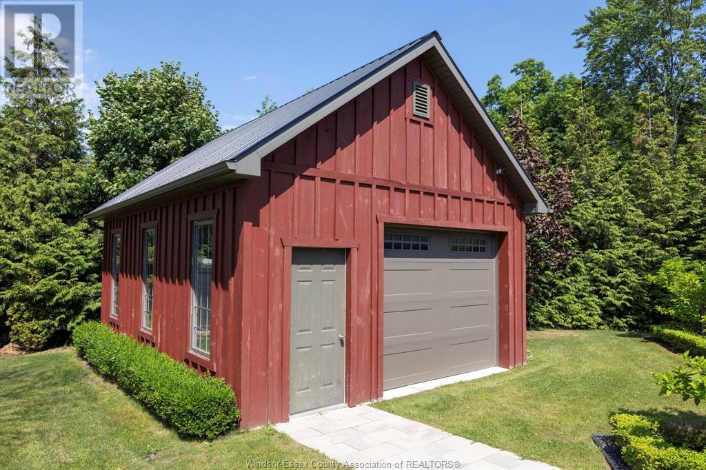 Photo 12 of 3 Dimenna Drive, Kingsville ON