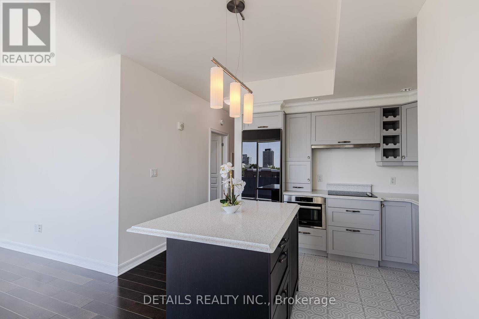 Photo 32 of 717 238 Besserer Street, Ottawa ON