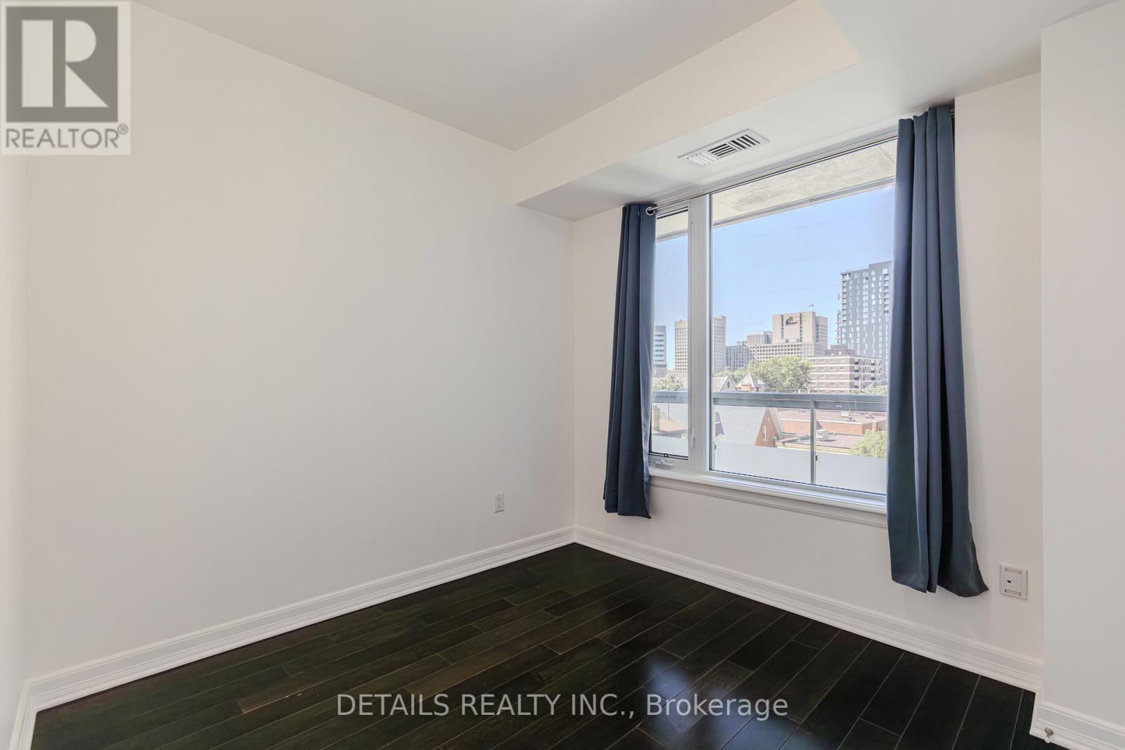 Photo 37 of 717 238 Besserer Street, Ottawa ON