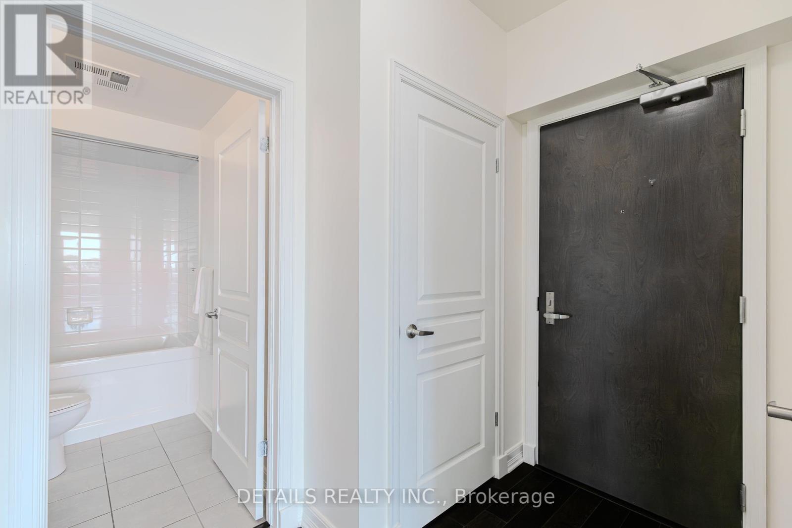 Photo 27 of 717 238 Besserer Street, Ottawa ON