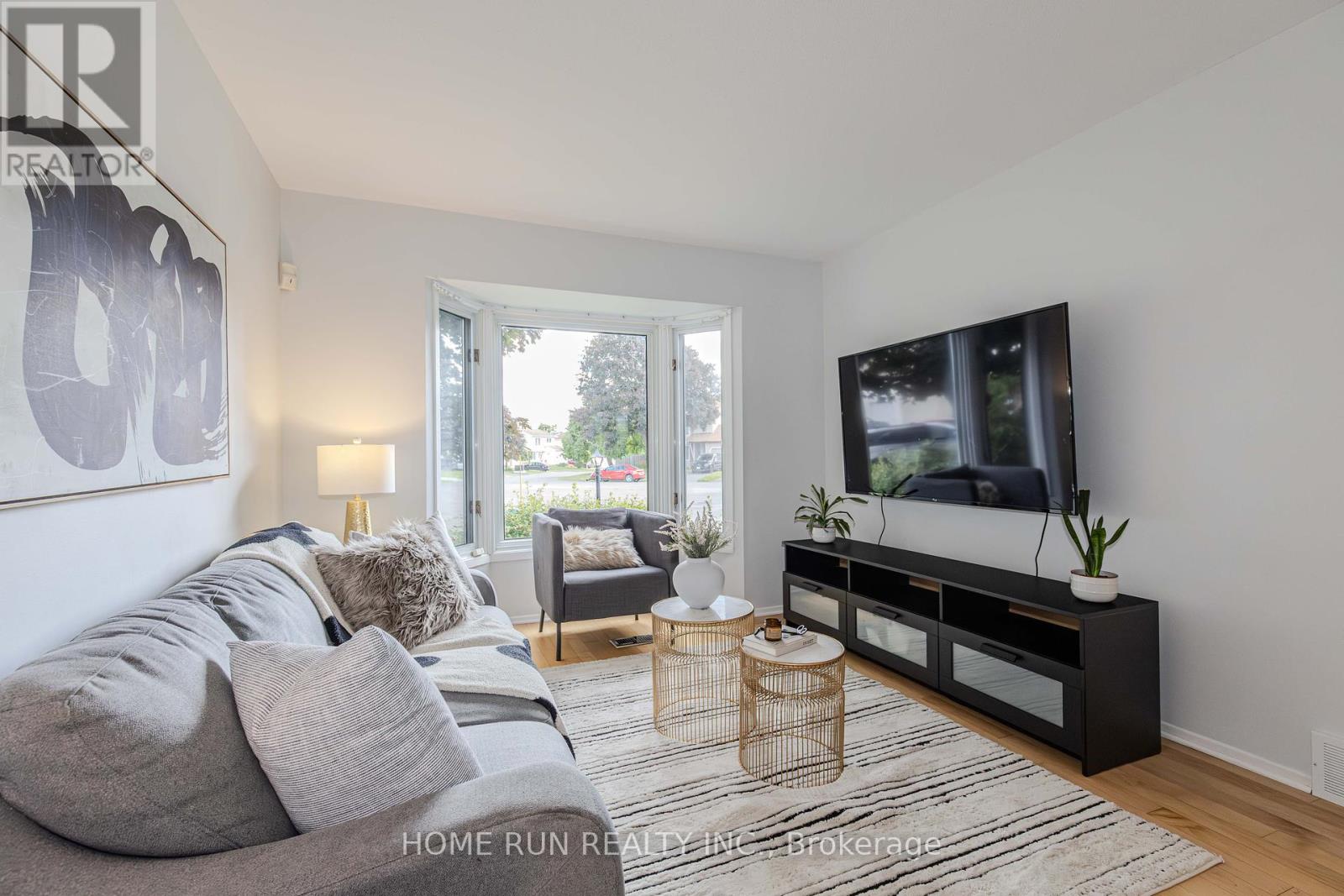 Photo 37 of 30 Turret Court, Ottawa ON