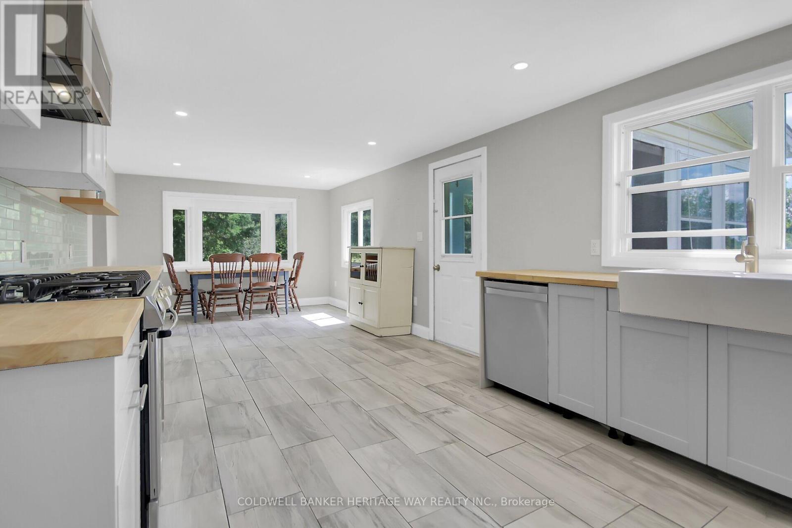 Photo 12 of 601 Weedmark Road, Montague ON