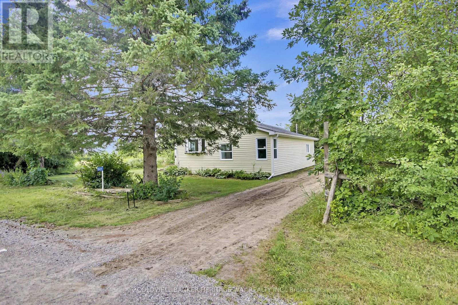 Photo 2 of 601 Weedmark Road, Montague ON